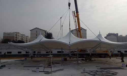 建筑行業(yè)如何看待哈爾濱膜結構建筑